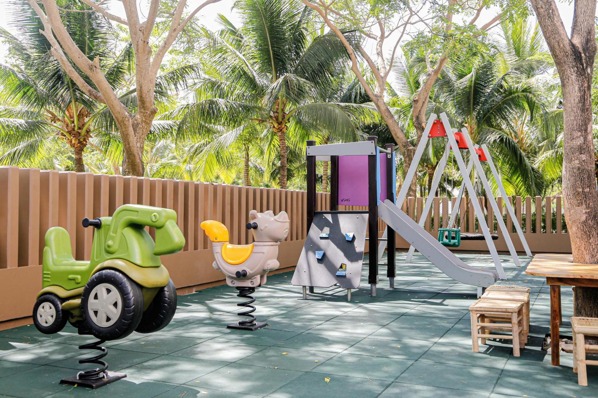 Melia Ho Tram Beach Resort Exterior photo Playground at the hotel